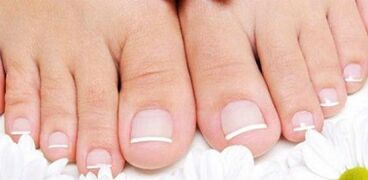 Preventing the appearance of fungi on foot nails